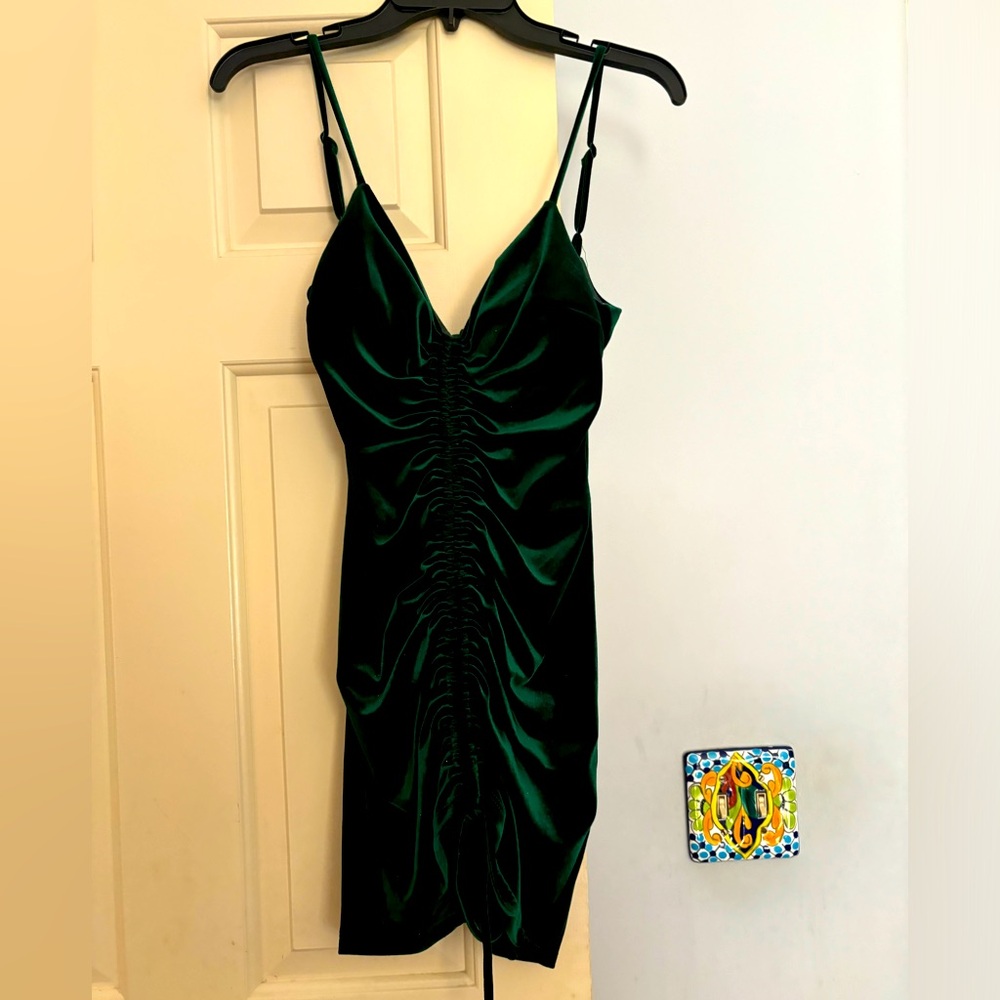 Beautiful green homecoming dress
